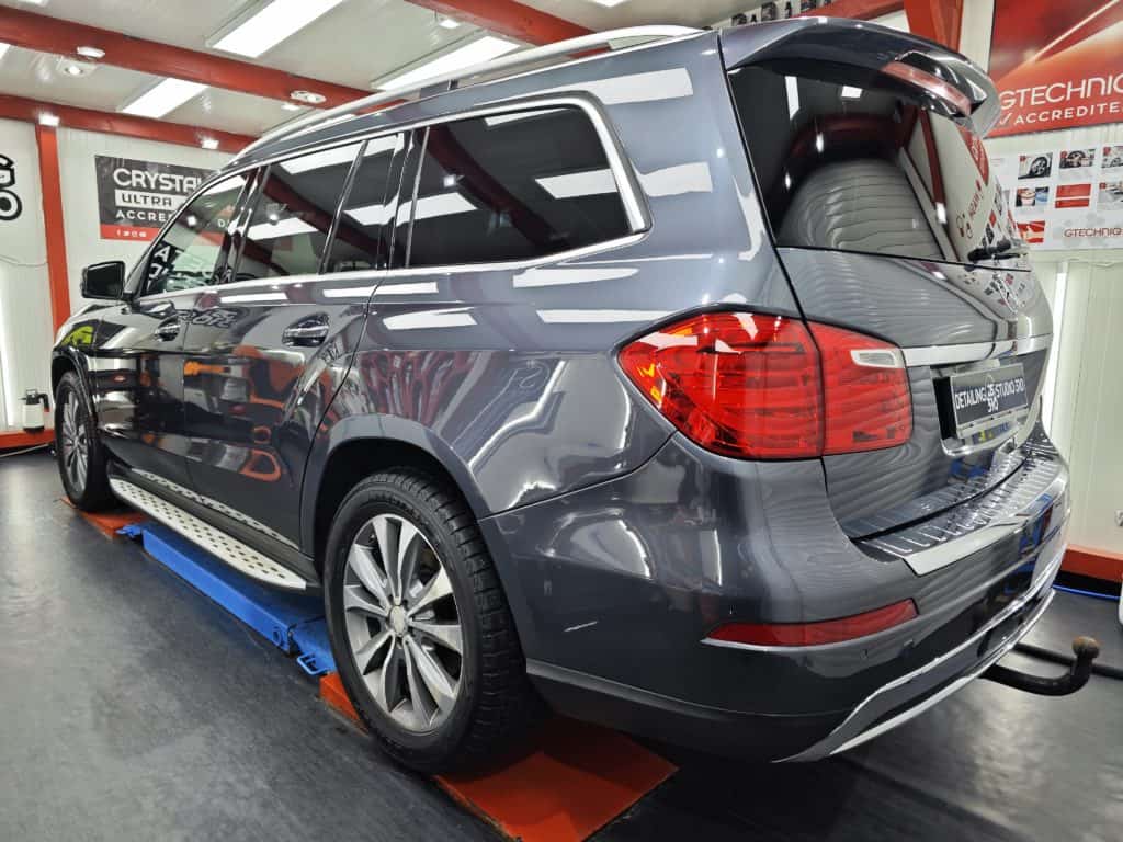 Mercedes Benz GLS,Цялостна корекция на лаковото покритие, керамично покритие Crystal Serum Ultra