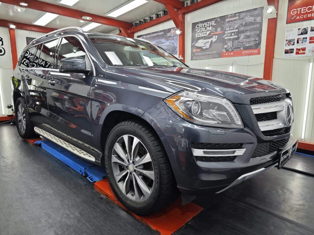 Mercedes Benz GLS,Цялостна корекция на лаковото покритие, керамично покритие Crystal Serum Ultra