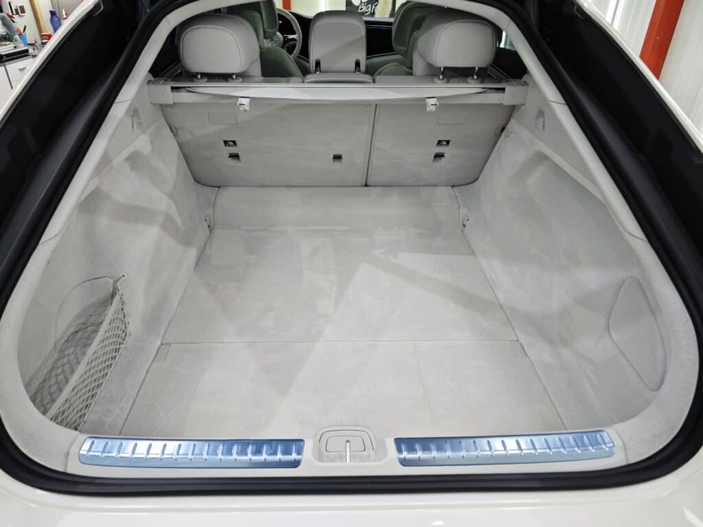 Mercedes Benz EQS 580