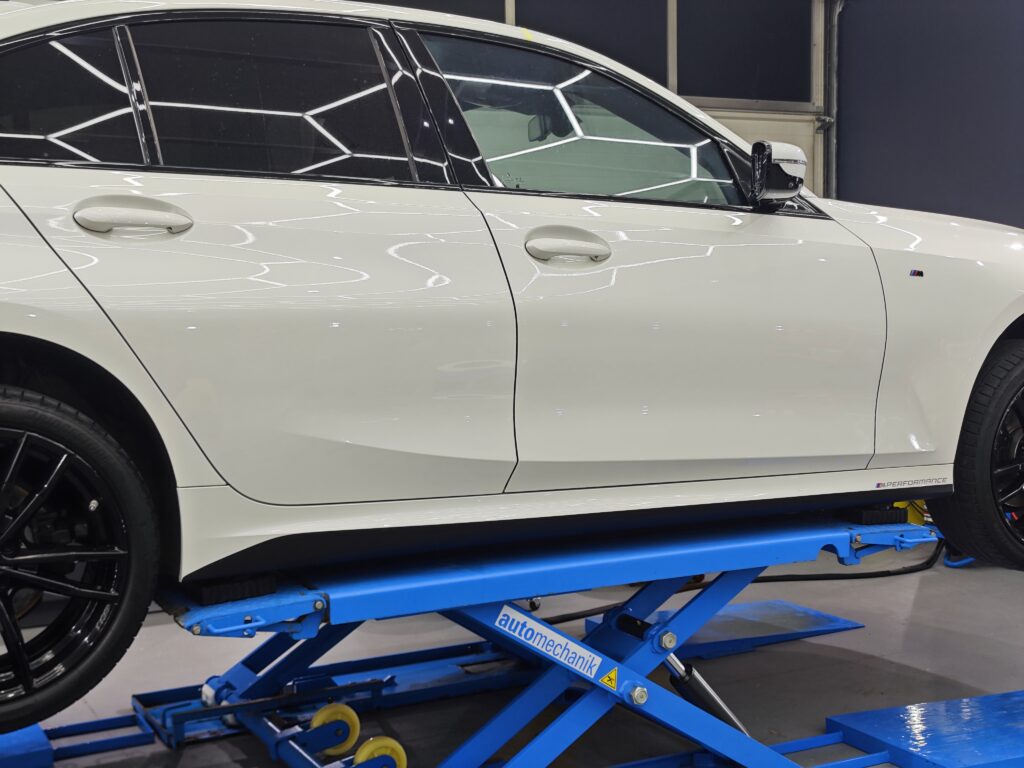 "Завършен детайлинг на BMW G20 с керамично покритие и защитно фоло PPF от Detailing Studio 310"