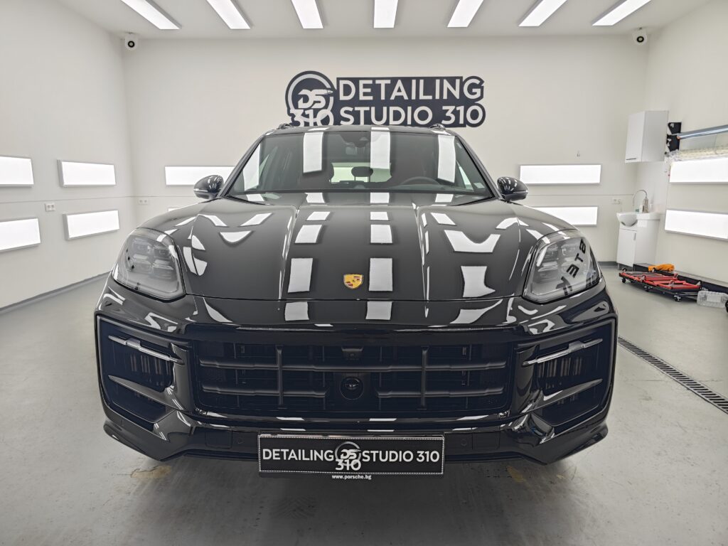 Черно Porsche Cayenne S след цялостна корекция на лака, PPF фолио и керамично покритие в Detailing Studio 310 София