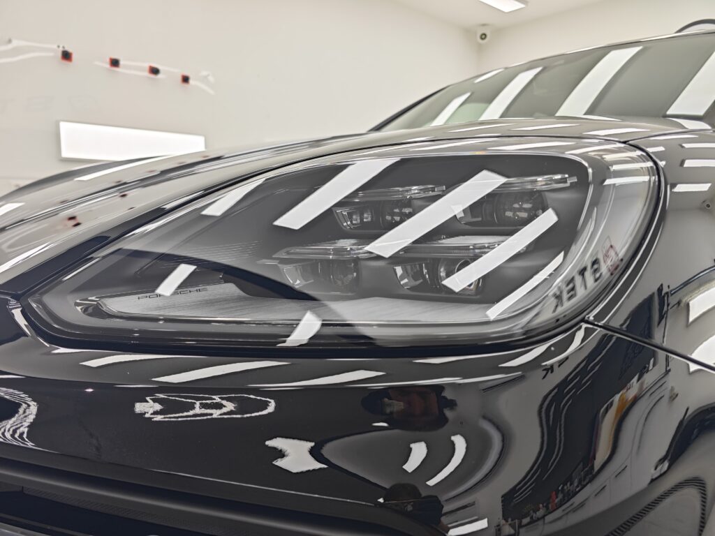 Черно Porsche Cayenne S след цялостна корекция на лака, PPF фолио и керамично покритие в Detailing Studio 310 София
